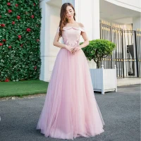 Schöne Pink Ballkleider 2018 A Linie Applikationen Perle Off Shoulder Rückenfreies Ärmellos Lange Festliche Kleider