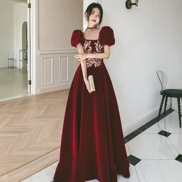 Élégant Bordeaux Daim Robe De Bal 2022 Princesse Encolure Carrée En Dentelle Fleur Gonflée Manches Courtes Dos Nu Longue Robe De Bal
