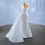 Stunning Luxury / Gorgeous White Beading Pearl Sequins Lace Flower Wedding Dresses 2022 Trumpet / Mermaid Scoop Neck Appliques Sleeveless Backless