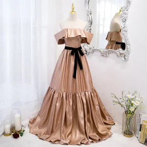 Fashion Champagne Pleated Prom Dresses 2022 A Line Princess Off The Shoulder Short Sleeve Backless Bow Sweep Train Prom Formal Dresses