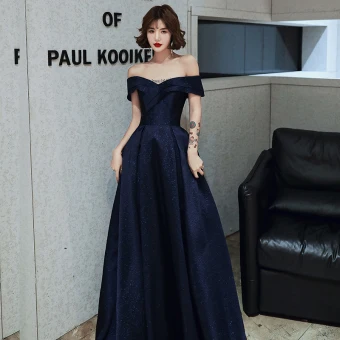 Chic Belle Bleu Marine Glitter Satin Robe De Bal 2022 Princesse De L Épaule Manches Courtes Dos Nu Longue Robe De Ceremonie