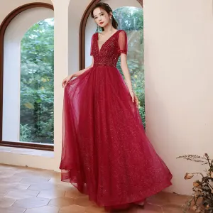 Scintillantes Bordeaux Glitter Robe De Bal 2022 Princesse V Cou Manches Courtes Dos Nu Faux Diamant Longue Robe De Ceremonie
