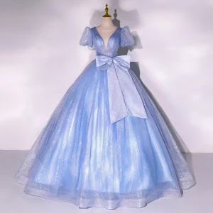 Élégant Glitter Bleu Ciel Paillettes Robe De Bal 2022 Robe Boule Encolure Dégagée Manches Courtes Dos Nu Noeud Longue Robe De Ceremonie