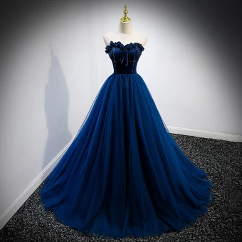 Élégant Bleu Roi Daim Robe De Bal 2022 Princesse Bustier Sans Manches Dos Nu Train De Balayage Robe De Ceremonie