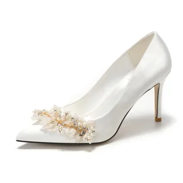 Eleganta Elfenben Beading Pärla Rhinestone Brudskor 2022 9 Cm Stilettklackar Spetsiga Bröllop Pumps Högklackade