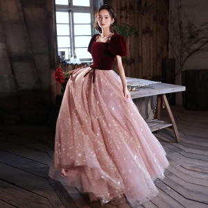 Chic Belle Bordeaux Daim Robe De Bal 2022 Princesse Encolure Carrée Étoile Paillettes Gonflée Manches Courtes Ceinture Noeud Dos Nu Longue Robe De Ceremonie