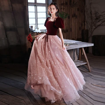 Chic Belle Bordeaux Daim Robe De Bal 2022 Princesse Encolure Carrée Étoile Paillettes Gonflée Manches Courtes Ceinture Noeud Dos Nu Longue Robe De Ceremonie