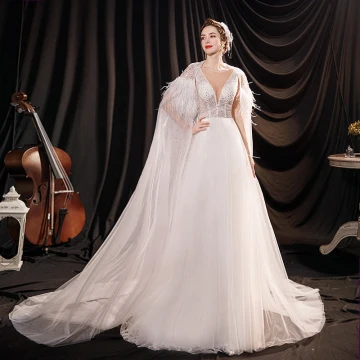 Charming White Beading Rhinestone Sequins Wedding Dresses 2022 A Line Princess Scoop Neck Short Sleeve Tassel Court Train Wedding