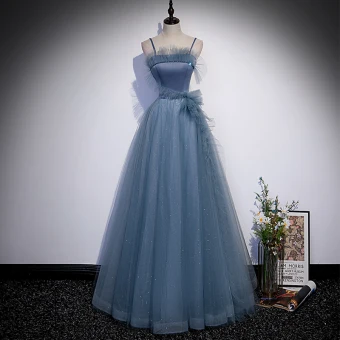 Chic Belle Bleu Plissée Robe De Bal 2022 Princesse Bretelles Spaghetti Sans Manches Dos Nu Longue Robe De Ceremonie