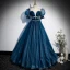 Élégant Océan Bleu Paillettes Robe De Bal 2022 Robe Boule Encolure Dégagée Gonflée Manches Courtes Noeud Longue Robe De Ceremonie