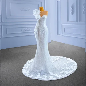Scintillantes Haut De Gamme Blanche Perlage Perle Paillettes Robe De Mariée 2022 Trompette Sirène Encolure Dégagée Appliques Sans Manches Dos Nu Chapel Train Mariage