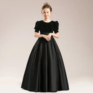 Élégant Noire Daim Satin Anniversaire Robe Ceremonie Fille 2022 Robe Boule Encolure Dégagée Manches Courtes Ceinture Longue Robe Ceremonie Fille
