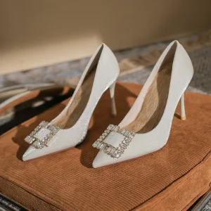 Chic Beautiful Beige Rhinestone Sequins Evening Party Satin Pumps 2022 9 Cm Stiletto Heels Pointed Toe Pumps High Heels