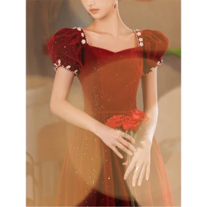 Elegant Burgundy Suede Prom Dresses 2022 A Line Princess Square Neckline Puffy Short Sleeve Backless Pearl Sequins Floor Length Long Formal Dresses