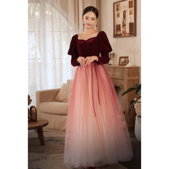 Élégant Bordeaux Daim Hiver Robe De Bal 2022 Princesse Encolure Carrée Manches Longues Dos Nu Ceinture Noeud Longue Robe De Ceremonie