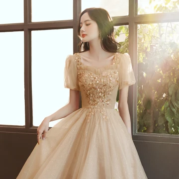 Chic Beautiful Champagne Beading Sequins Prom Dresses 2022 A Line Princess Square Neckline Short Sleeve Backless Floor Length Long Formal Dresses