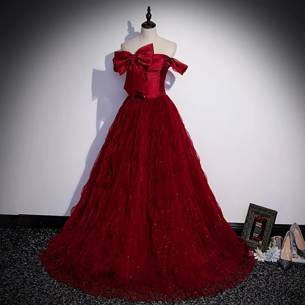 Charming Burgundy Cascading Ruffles Prom Dresses 2022 A-Line / Princess Bow Off-The-Shoulder Short Sleeve Backless Floor-Length / Long Formal Dresses