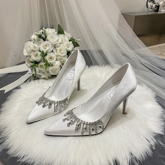 Charmant Ivoire Satin Faux Diamant Chaussure De Mariée 2022 9 Cm Talons Aiguilles À Bout Pointu Mariage Escarpins Talons Hauts