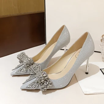 Scintillantes Argenté Faux Diamant Noeud Paillettes Chaussure De Mariée 2022 Cuir 8 Cm Talons Aiguilles À Bout Pointu Mariage Escarpins Talons Hauts