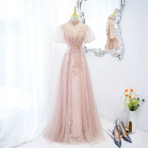 Élégant Rougissant Rose Paillettes Robe De Bal 2022 Princesse Col Haut Perlage Manches Courtes Dos Nu Longue Robe De Ceremonie