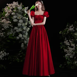 Modest Simple Burgundy Satin Prom Dresses 2022 A Line Princess Square Neckline Puffy Short Sleeve Backless Floor Length Long Formal Dresses