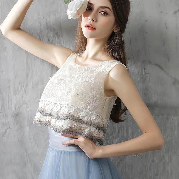 Bohême 2 Pièces Robe De Bal 2017 Princesse Sans Manches Perlage Perle Fleur Volants Robe De Ceremonie Train De Balayage