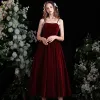 Chic / Beautiful Burgundy Suede Homecoming Graduation Dresses Prom Dresses 2022 A-Line / Princess Spaghetti Straps Pearl Sleeveless Backless Tea-length Formal Dresses