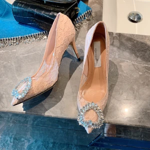 Charming Nude Rhinestone Lace Flower Evening Party Pumps 2022 8 Cm Stiletto Heels Pointed Toe Pumps High Heels