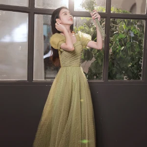 Chic Belle Vert Trèfle Robe De Bal 2022 Princesse Encolure Carrée Perlage Paillettes Manches Courtes Dos Nu Longue Robe De Ceremonie