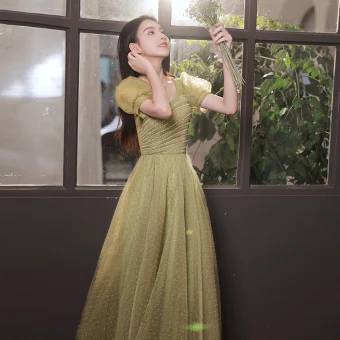 Chic Belle Vert Trèfle Robe De Bal 2022 Princesse Encolure Carrée Perlage Paillettes Manches Courtes Dos Nu Longue Robe De Ceremonie
