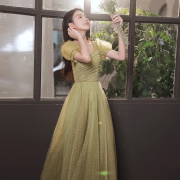 Chic Belle Vert Trèfle Robe De Bal 2022 Princesse Encolure Carrée Perlage Paillettes Manches Courtes Dos Nu Longue Robe De Ceremonie