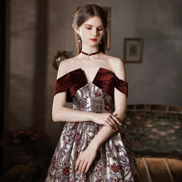 Vintage Originale Bordeaux En Dentelle Fleur Robe De Bal 2022 Princesse De L Épaule Manches Courtes Dos Nu Longue Robe De Ceremonie