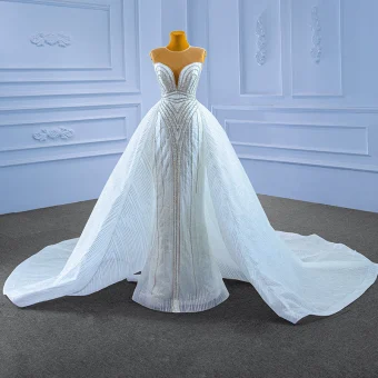 Luxury Gorgeous White Wedding Dresses 2022 Trumpet Mermaid Scoop Neck Sleeveless Backless Beading Pearl Rhinestone Cathedral Train Wedding