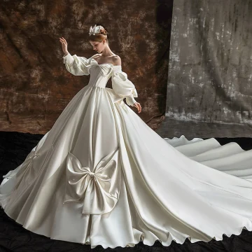 High End Ivory Creme Schleife Satin Brautkleider Hochzeitskleider 2022 Ballkleid Off Shoulder Geschwollenes Lange Ärmel Rückenfreies Königliche Schleppe Hochzeit