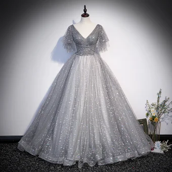 Charmant Gris Perlage Paillettes Robe De Bal Princesse 2022 V Cou Manches Courtes Dos Nu Longue Robe De Ceremonie