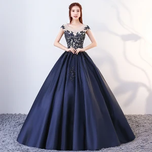 Vintage Mørk Marineblå Quinceañera Ballkjoler 2018 Ballkjole Appliques Beading Scoop Halsen Ryggløse Uten Ermer Lange Formelle Kjoler