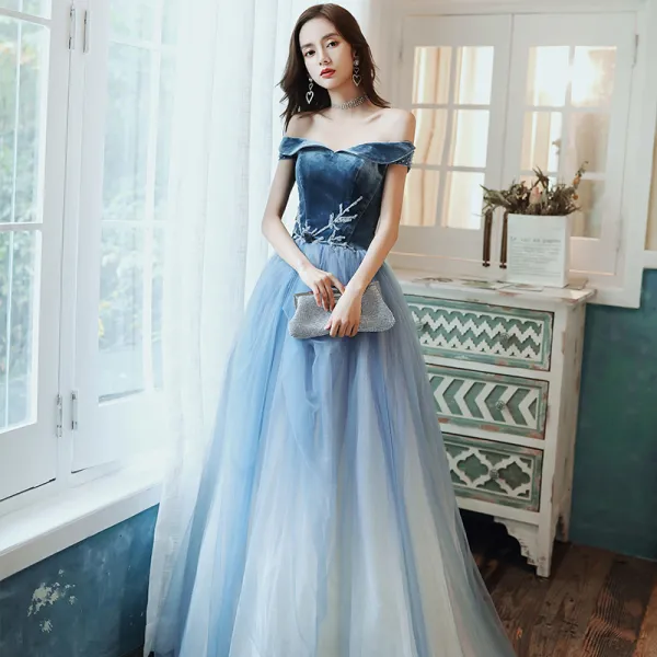 Fashion Ocean Blue Prom Dresses 2020 A-Line / Princess Suede Off-The-Shoulder Beading Lace Flower Sleeveless Backless Floor-Length / Long Formal Dresses