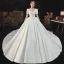 Elegant Enkel Satin Elfenben Sløyfe Brudekjoler 2021 Ballkjole V-Hals Korte Ermer Ryggløse Royal Train Bryllup
