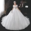 Chic / Belle Blanche Robe De Mariée 2021 Robe Boule Encolure Carrée Perlage Noeud Perle Appliques Paillettes Manches Courtes Dos Nu Cathedral Train Mariage