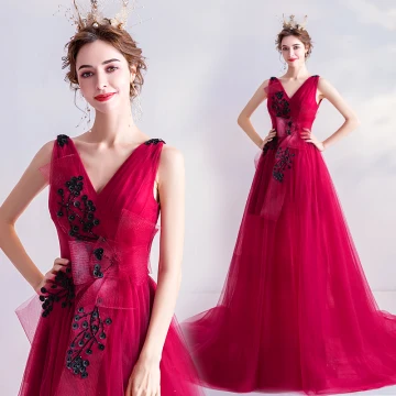 Classy Red Evening Dresses 2020 A Line Princess V Neck Beading Appliques Bow Sleeveless Backless Court Train Formal Dresses