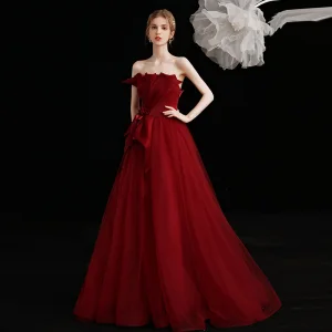 Charmant Bordeaux Robe De Bal Robe De Soirée 2021 Princesse Bustier Noeud Sans Manches Dos Nu Longue Soirée Robe De Ceremonie