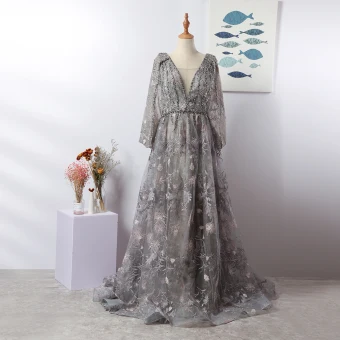 Luxe Gris Fait Main Perlage Robe De Soirée 2020 Princesse Col V Profond Cristal Faux Diamant En Dentelle Fleur Manches Longues Train De Balayage Robe De Ceremonie