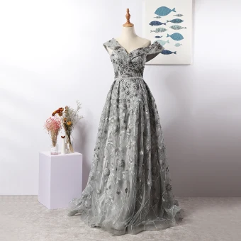 Luxe Charmant Gris Robe De Soirée 2020 Princesse V Cou Fait Main Perlage Cristal Faux Diamant En Dentelle Fleur Sans Manches Dos Nu Longue Robe De Ceremonie