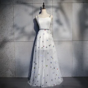 Chic Belle Ivoire Robe De Soirée 2018 Princesse Dessin Animé Bretelles Spaghetti Dos Nu Sans Manches Longue Robe De Ceremonie