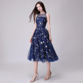 Chic Belle Bleu Marine De Retour Robe De Graduation 2018 Princesse Glitter Étoile Encolure Dégagée Sans Manches Thé Longueur Robe De Ceremonie