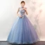 Élégant Bleu Ciel Robe De Bal 2020 Robe Boule Col Haut Perle En Dentelle Fleur Sans Manches Dos Nu Longue Robe De Ceremonie
