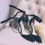 Stijlvolle Zwarte Avond Leer Sandalen Dames 2020 Suede Enkelband Strik 10 cm Naaldhakken / Stiletto Spitse Neus Sandalen