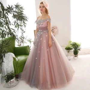 Vintage Rødmende Rosa Ballkjoler 2018 Ballkjole Appliques Beading Krystall Paljetter Av Skulderen Ryggløse Uten Ermer Lange Formelle Kjoler