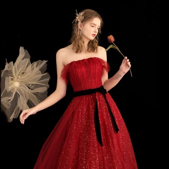 Scintillantes Rouge Paillettes Noeud Robe De Bal 2021 Princesse Bustier Sans Manches Longue Promo Robe De Ceremonie