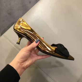 Chic Beautiful Gold Casual Flat Pumps 2020 Bow Patent Leather 5 Cm Stiletto Heels Pointed Toe Pumps